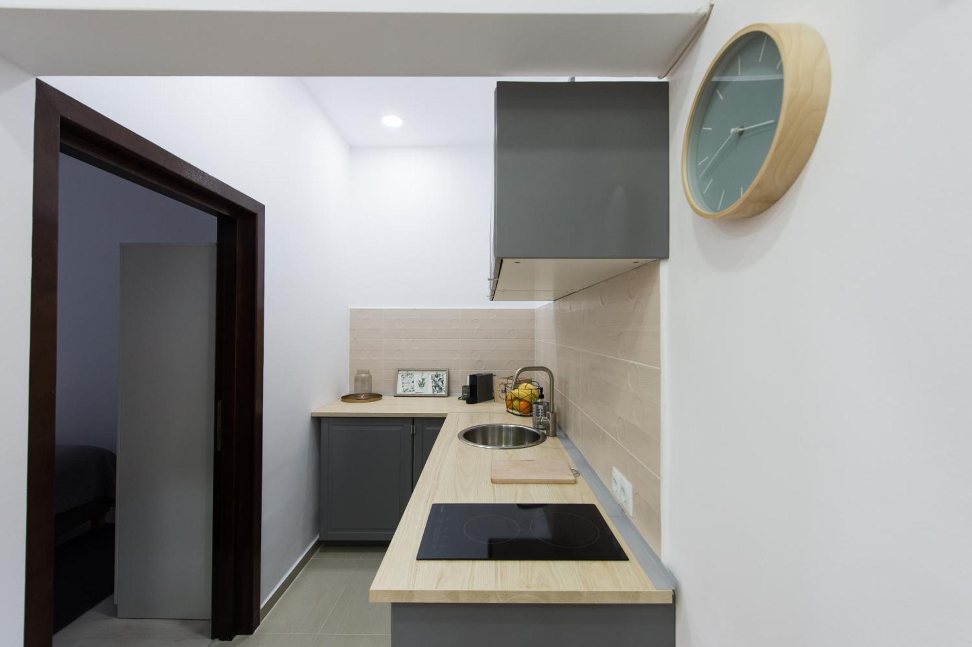 Gorgeous Brasov Flat With Patio And Mountain Views公寓 外观 照片